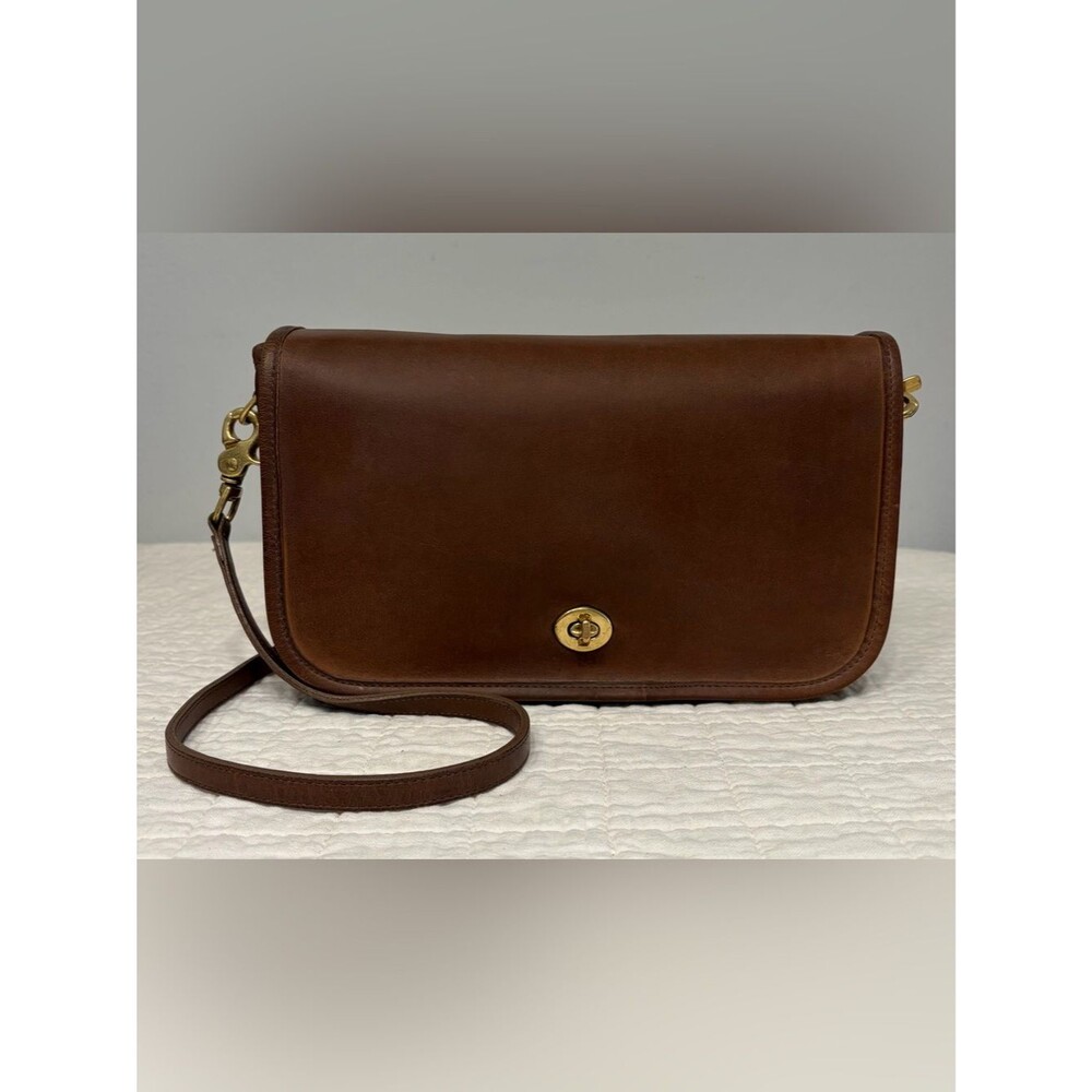 Vintage Coach Convertible Clutch (#9635) Mahogany Leather w/ Brass Turnlock